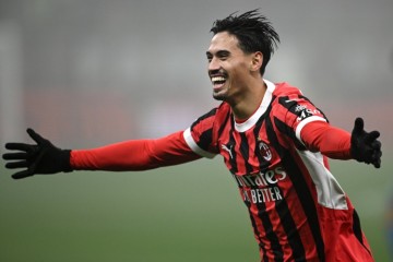 开价7000万！米体：曼城想尽快签赖因德斯赶上世俱杯，但米兰不急