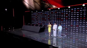 TheShy采访：我的豹女一般在打后排英雄 我失误有点多 对不起